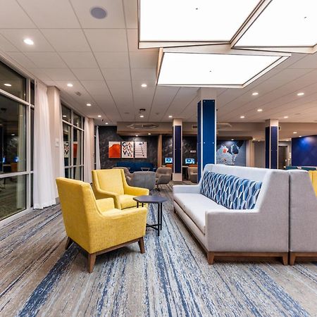 Holiday Inn Express & Suites Charlottesville By Ihg Екстер'єр фото