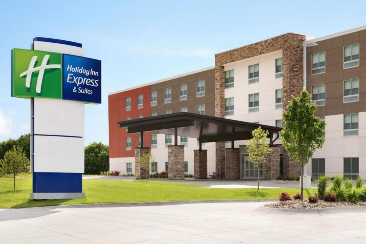 Holiday Inn Express & Suites Charlottesville By Ihg Екстер'єр фото