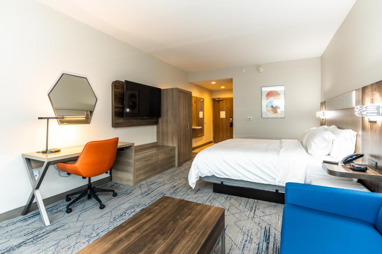 Holiday Inn Express & Suites Charlottesville By Ihg Екстер'єр фото