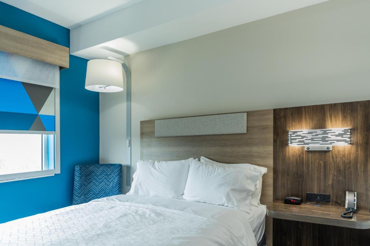 Holiday Inn Express & Suites Charlottesville By Ihg Екстер'єр фото