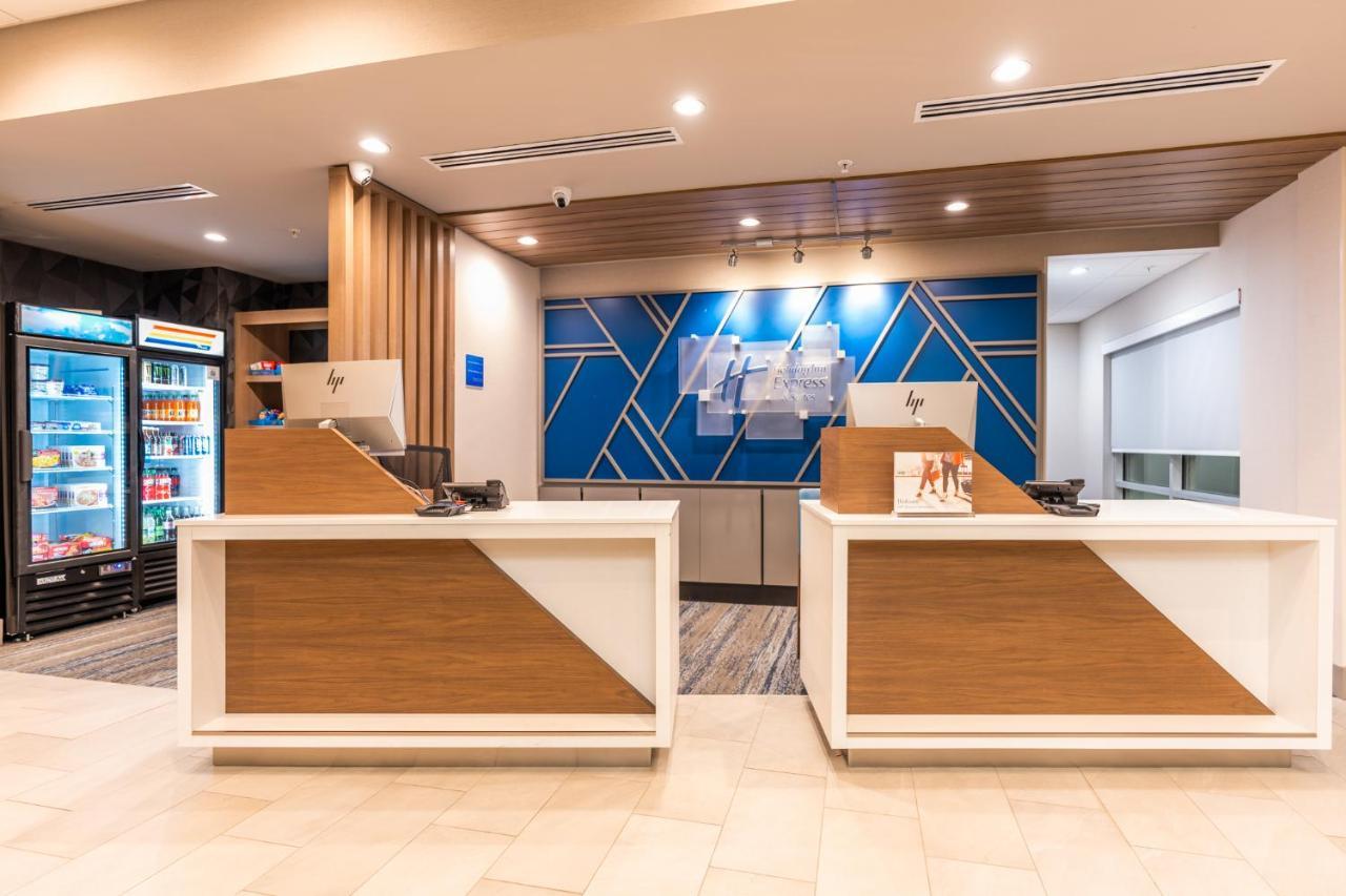 Holiday Inn Express & Suites Charlottesville By Ihg Екстер'єр фото