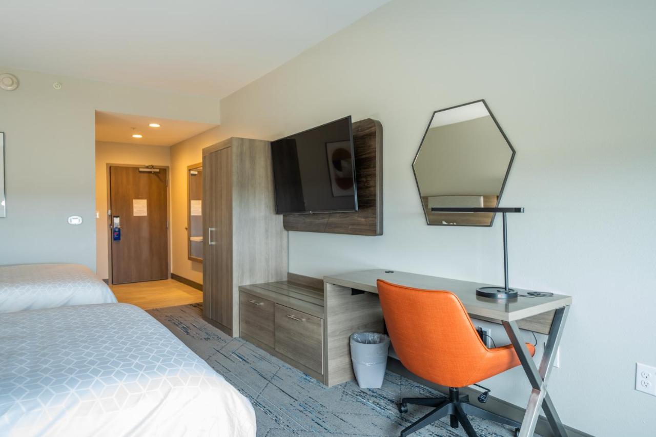 Holiday Inn Express & Suites Charlottesville By Ihg Екстер'єр фото