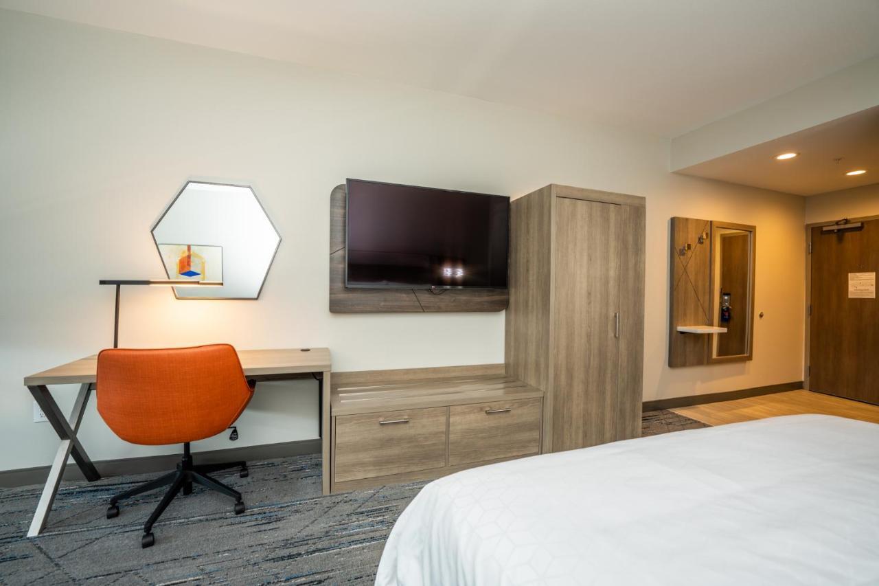 Holiday Inn Express & Suites Charlottesville By Ihg Екстер'єр фото