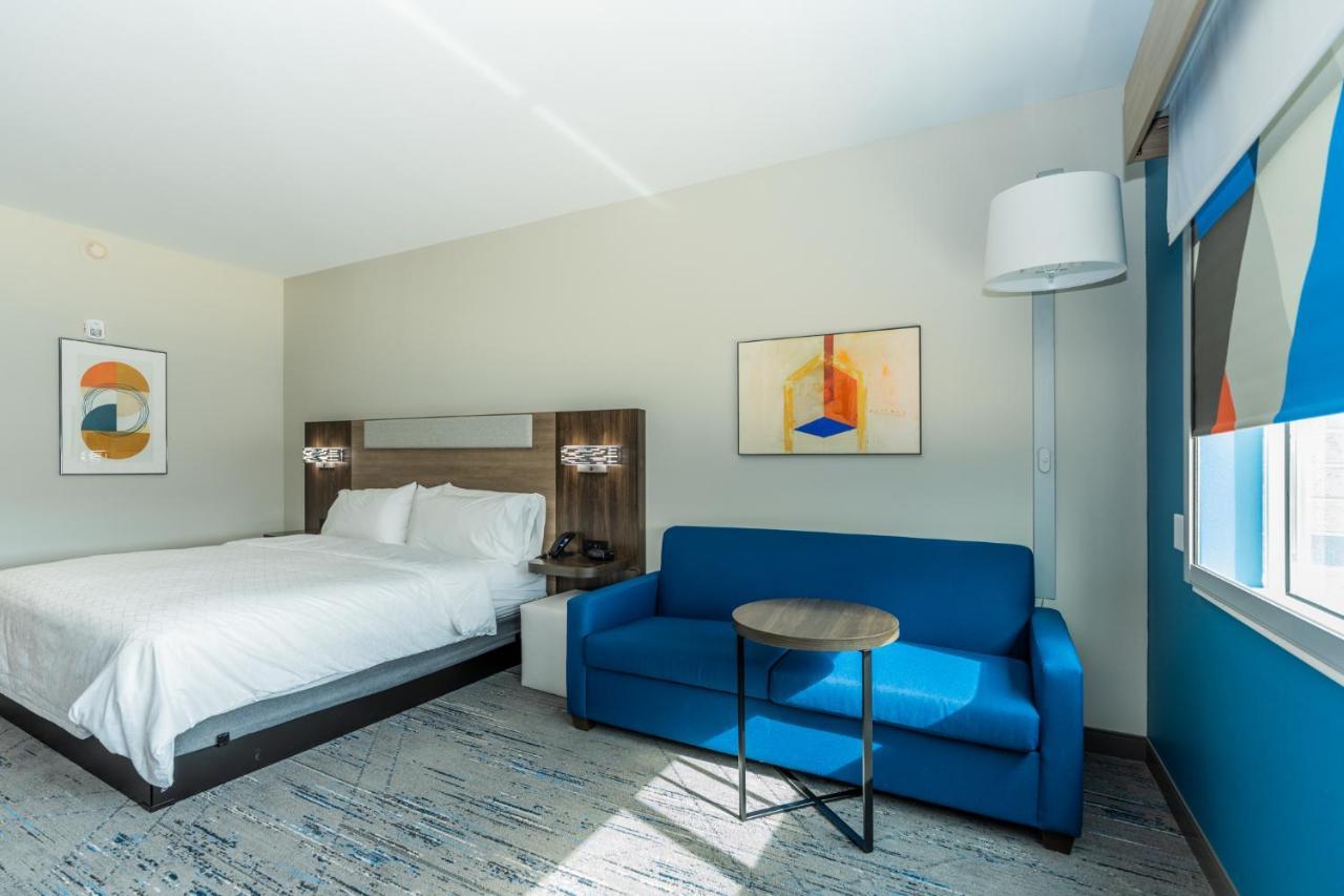 Holiday Inn Express & Suites Charlottesville By Ihg Екстер'єр фото